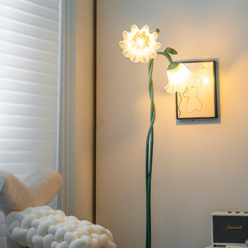 Calla Lily Floral Floor Lamp with Acrylic Petal Shades | Foot-Switch Light