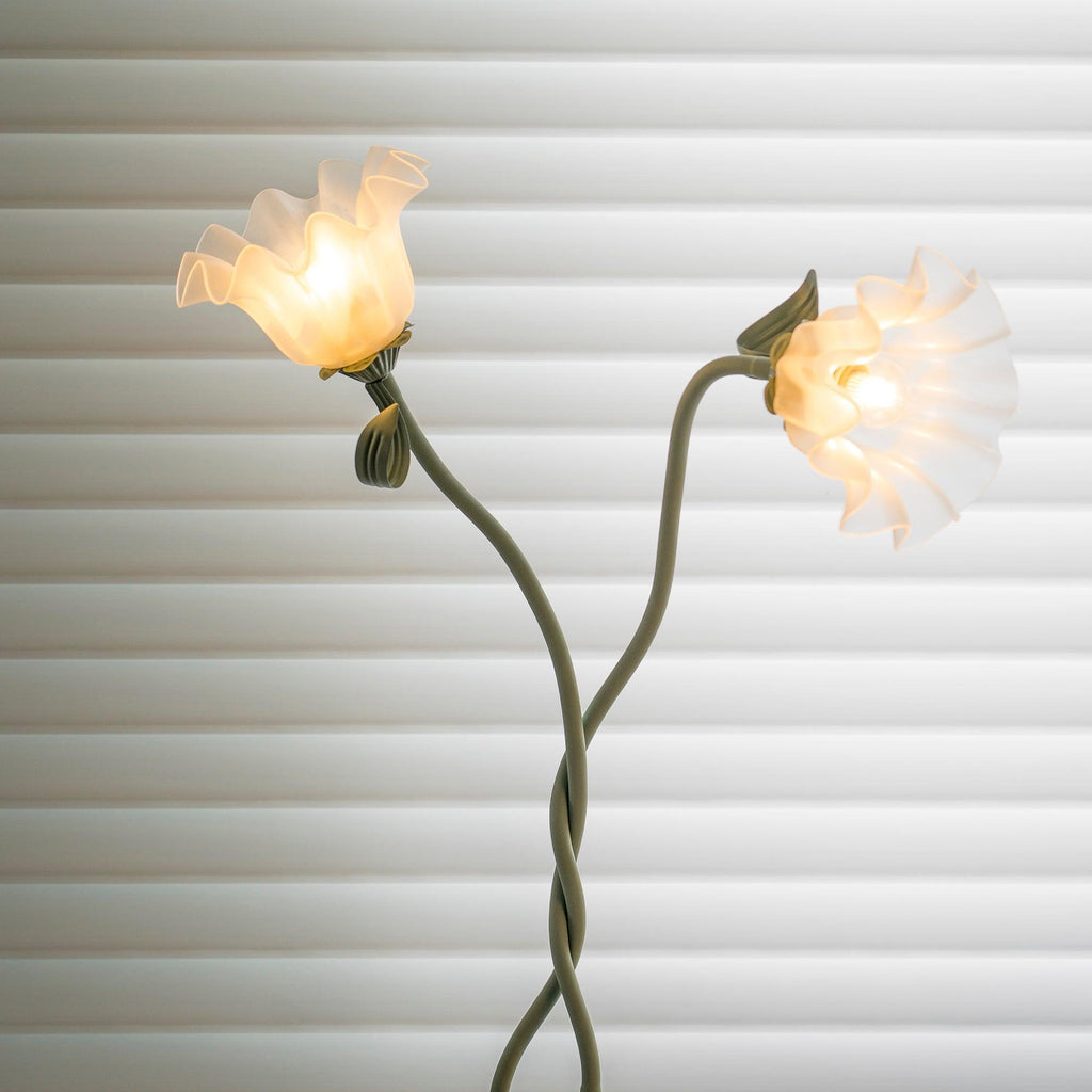 Calla Lily Floral Floor Lamp with Acrylic Petal Shades | Foot-Switch Light