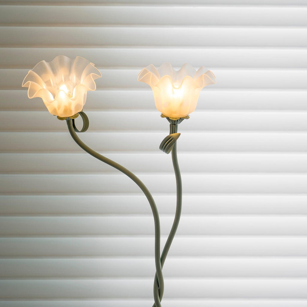 Calla Lily Floral Floor Lamp with Acrylic Petal Shades | Foot-Switch Light