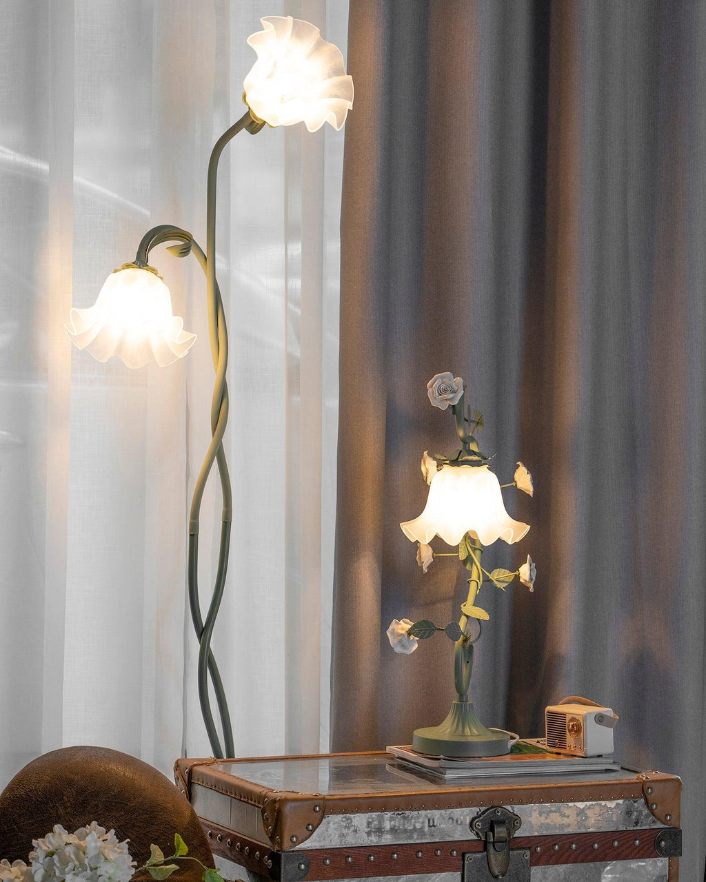 Calla Lily Floral Floor Lamp with Acrylic Petal Shades | Foot-Switch Light